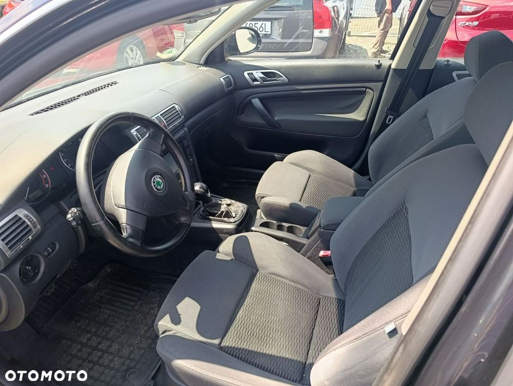 Skoda Superb - 10