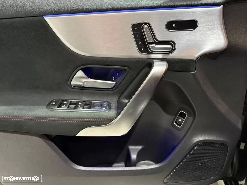 Mercedes-Benz A 250 e AMG Line - 9