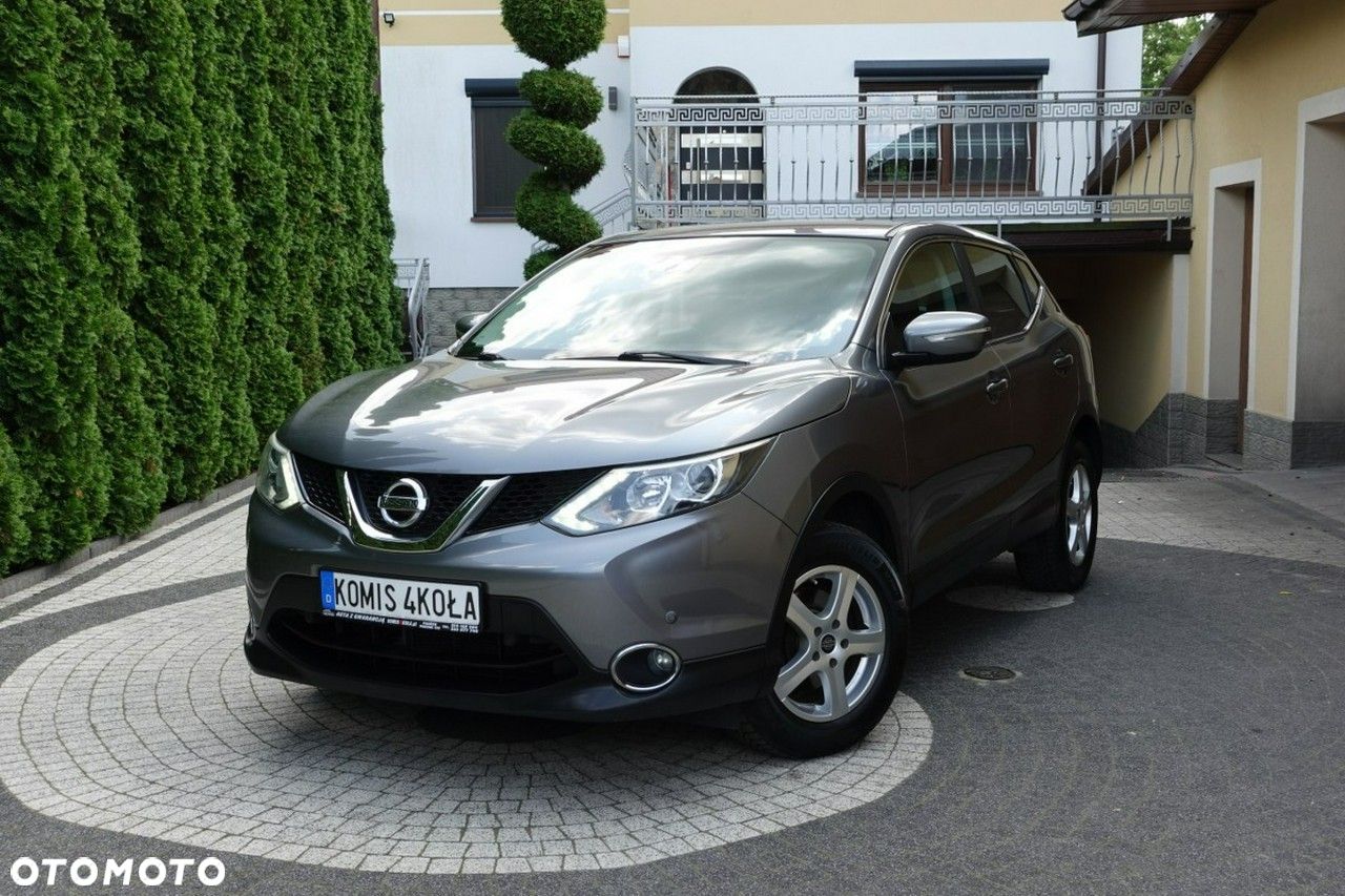 Nissan Qashqai - 1