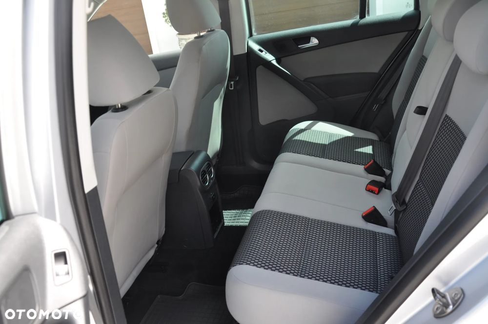 Volkswagen Tiguan 1.4 TSI Sport&Style - 10