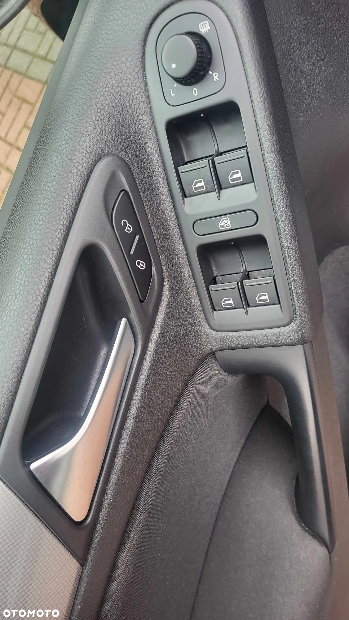 Volkswagen Golf 1.4 TSI MATCH - 10