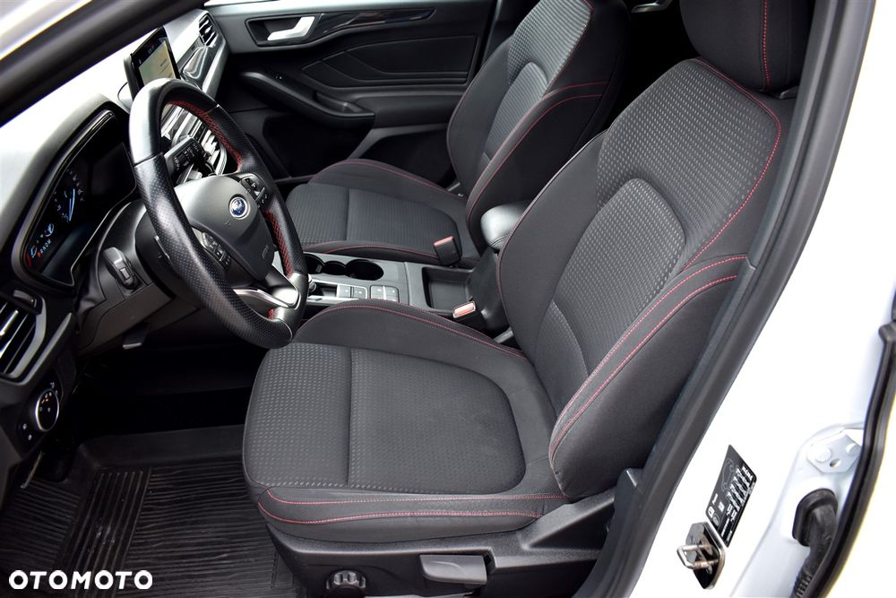 Ford Focus 2.0 EcoBlue ST-Line Business - 13