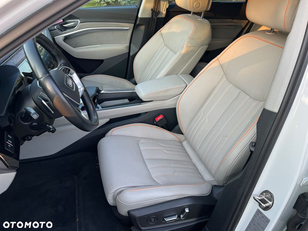 Audi e-tron Sportback 55 Quattro S Line - 11