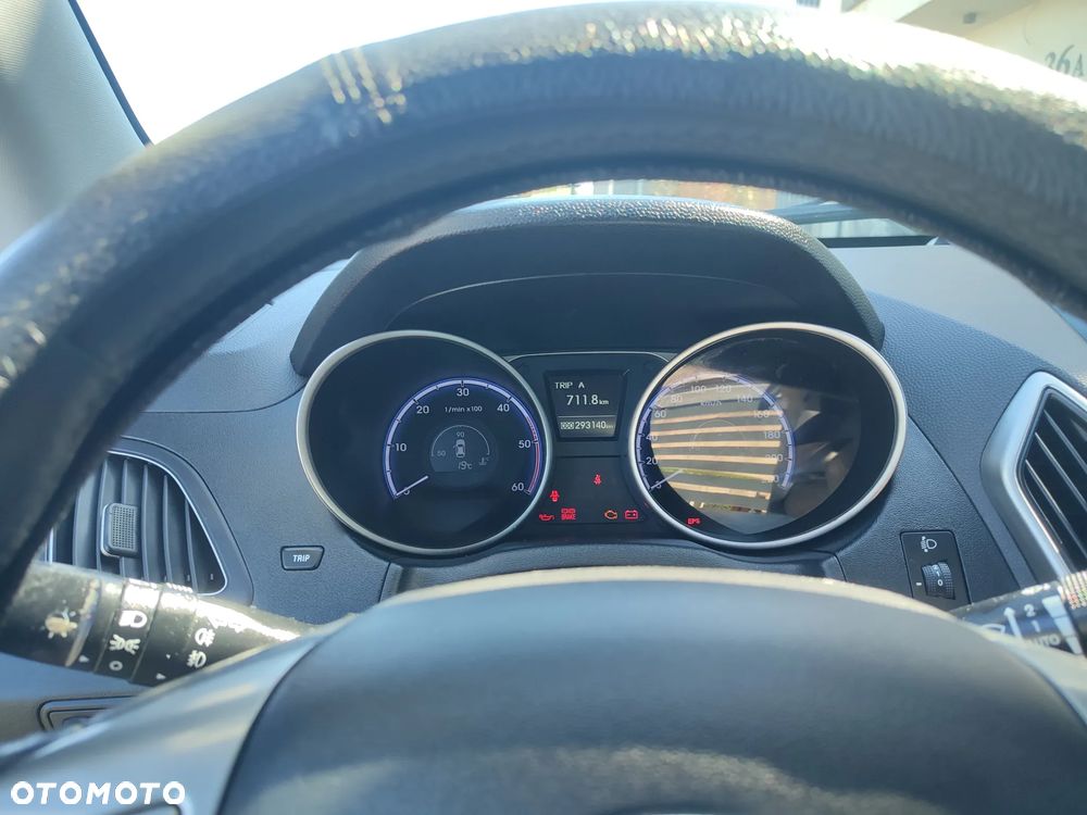Hyundai ix35 2.0 CRDi Premium 2WD - 6