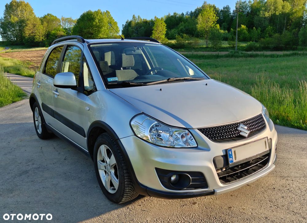 Suzuki SX4 - 4