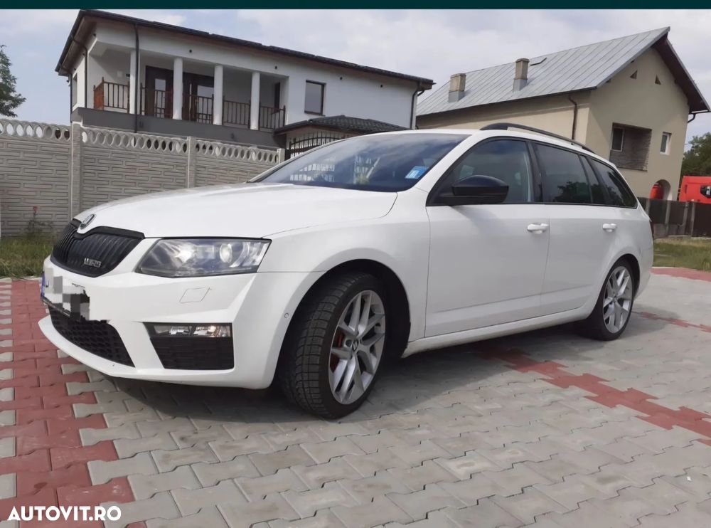 Skoda Octavia 2.0 TSI RS DSG - 1
