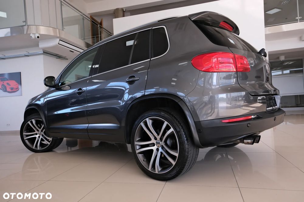 Volkswagen Tiguan 2.0 TDI DPF 4Motion BlueMotion Technology DSG Track & Style - 14