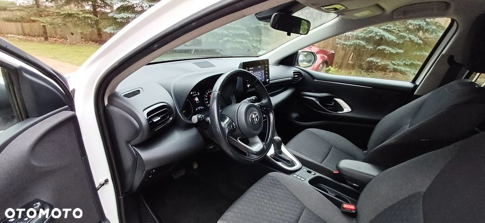 Toyota Yaris 116 1.5 VVT-i Business Edition - 6