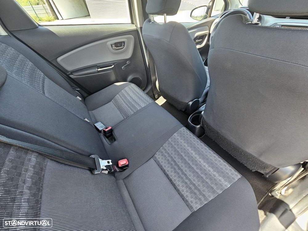 Toyota Yaris 1.0 VVT-i Comfort - 24