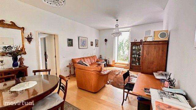 Venda de apartamento T1 no coração de Lisboa - Grande imagem: 2/19