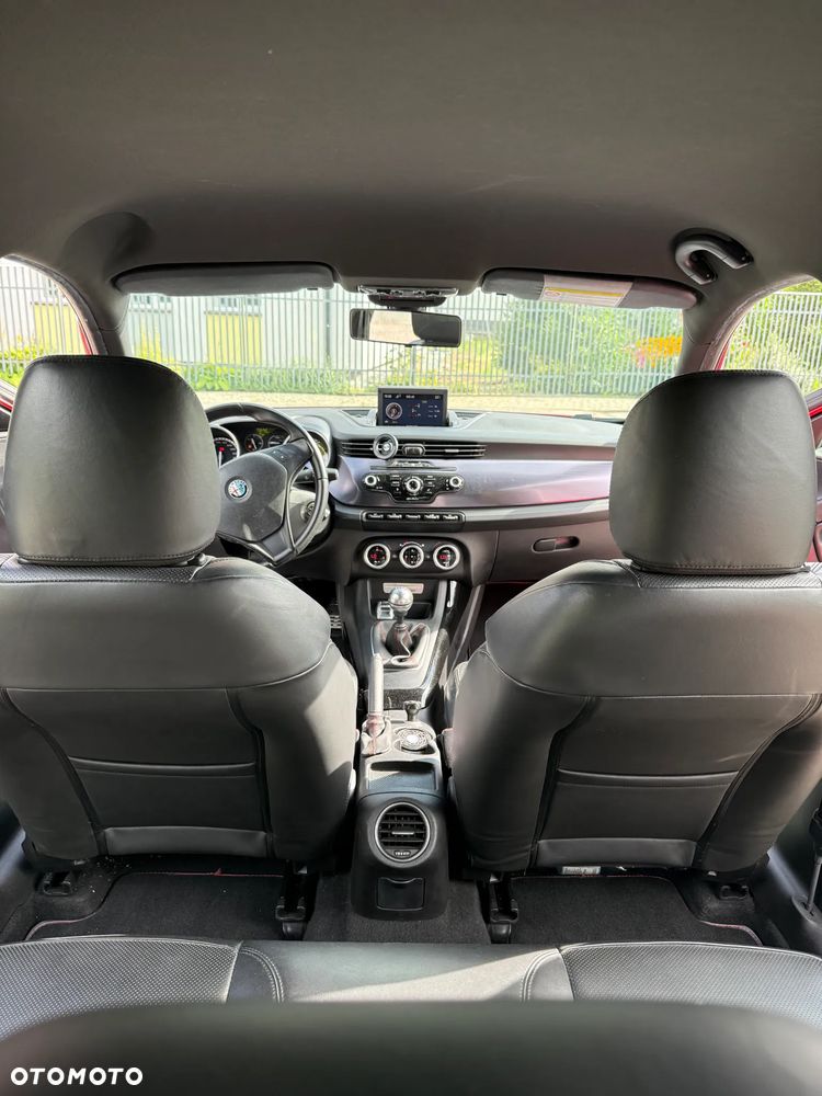 Alfa Romeo Giulietta 1750 TBi Quadrifoglio Verde - 26
