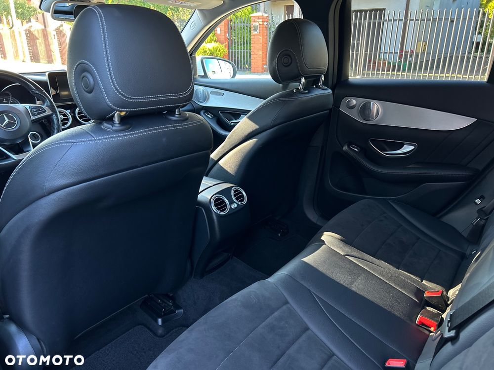 Mercedes-Benz GLC 220 d 4-Matic - 29