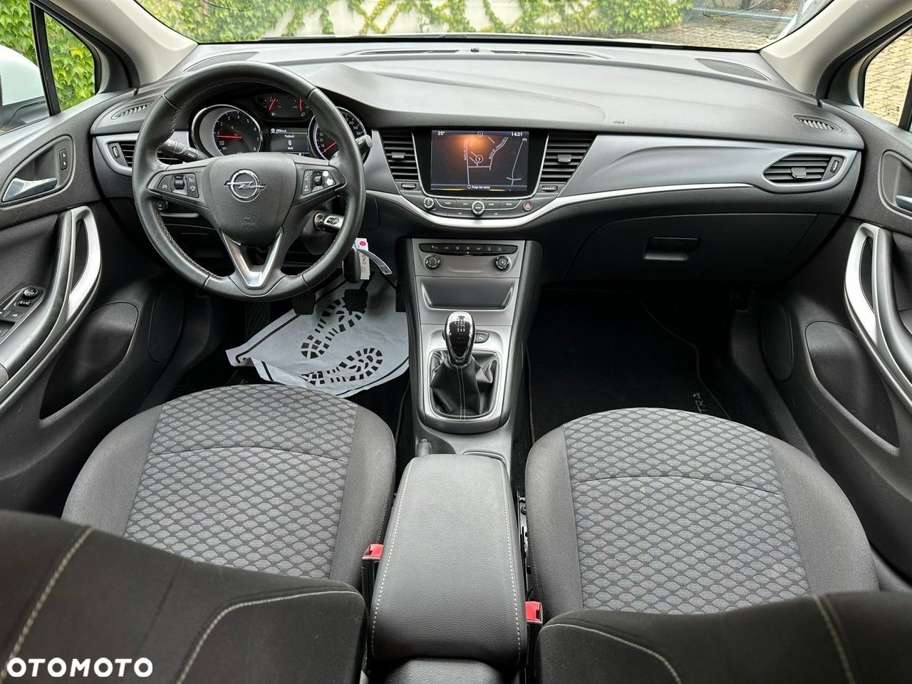 Opel Astra 1.4 Turbo Business - 6
