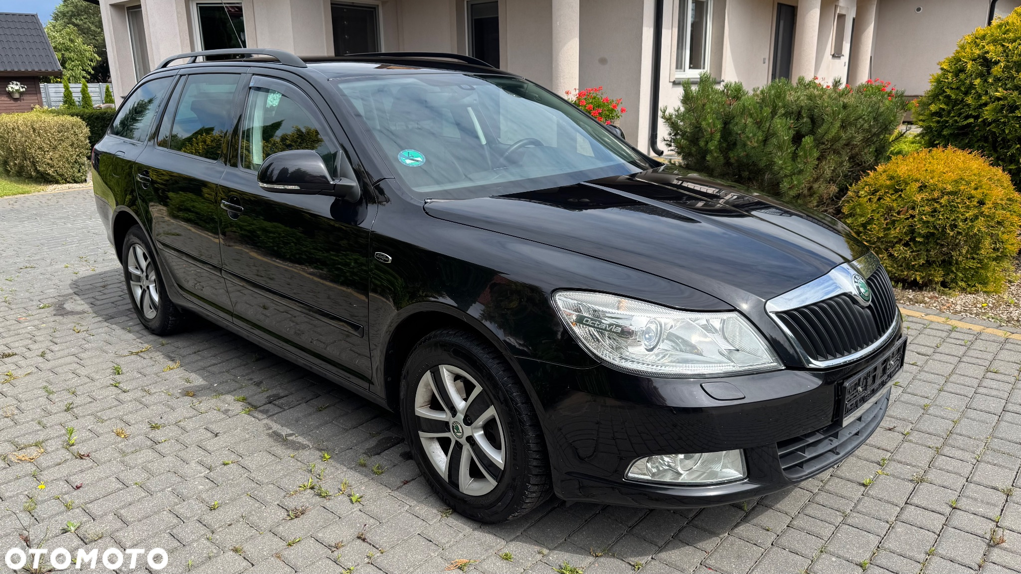 Skoda Octavia 1.8 TSI DSG Laurin & Klement - 3