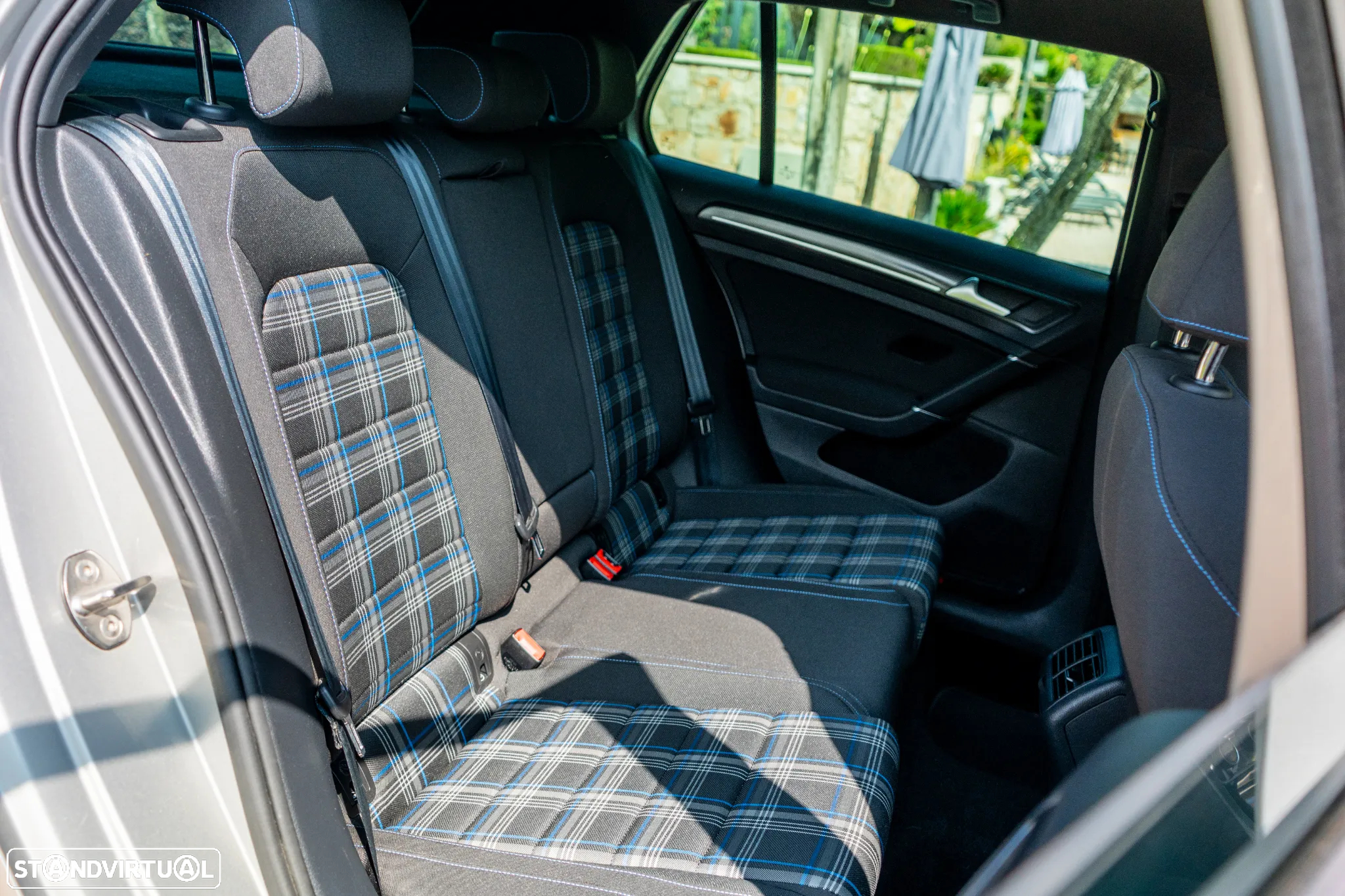 VW Golf 1.4 GTE Plug-in - 48
