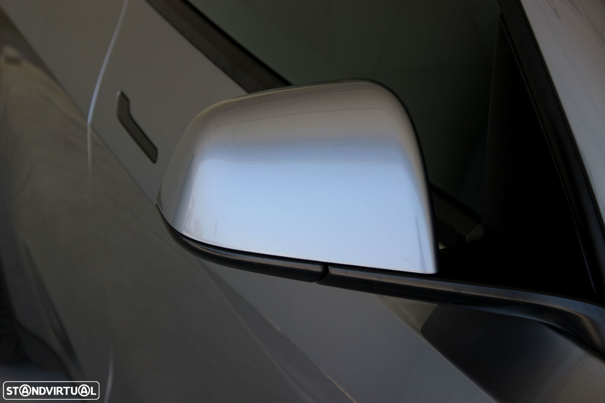 Tesla Model Y Performance Tração Integral - 9