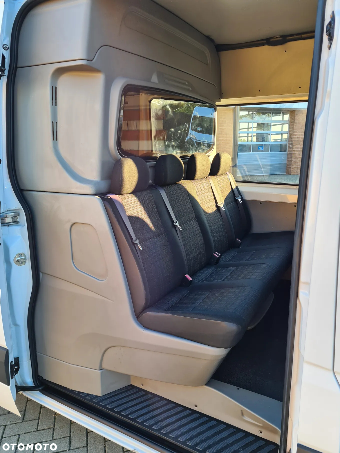 Mercedes-Benz Sprinter - 8