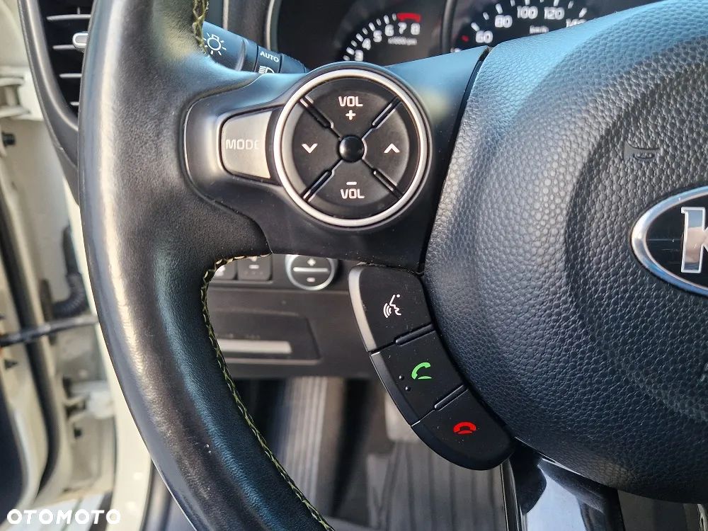 Kia Soul 1.6 GDI XL - 18