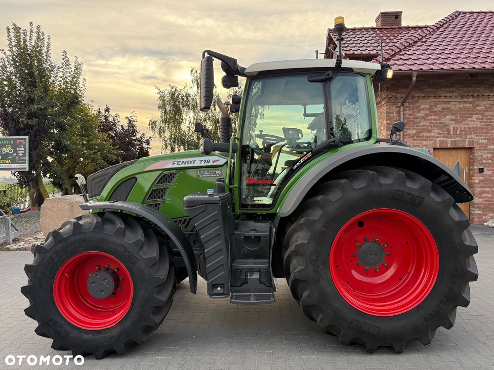 Fendt 718 - 35