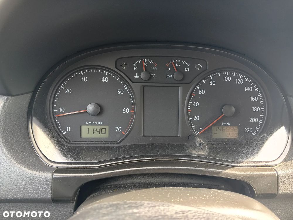 Volkswagen Polo - 14