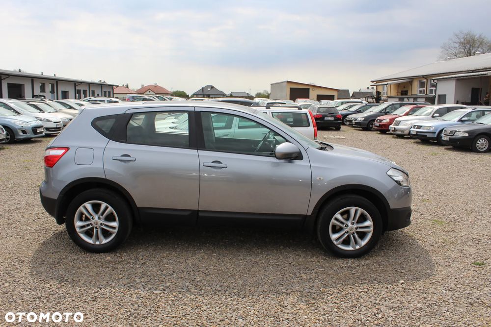 Nissan Qashqai - 10
