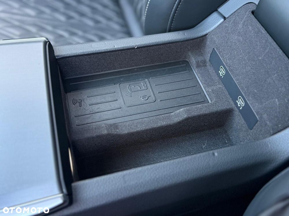 Audi S6 Avant - 39