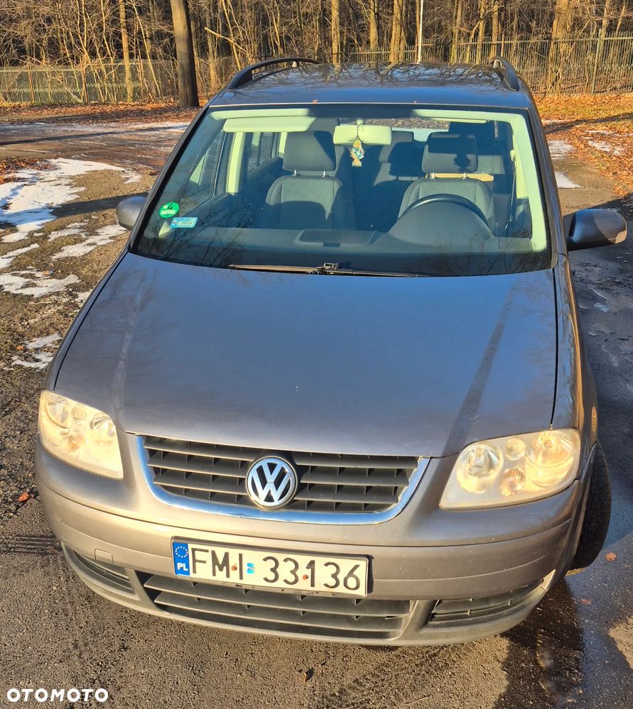 Volkswagen Touran 1.6 FSI - 15