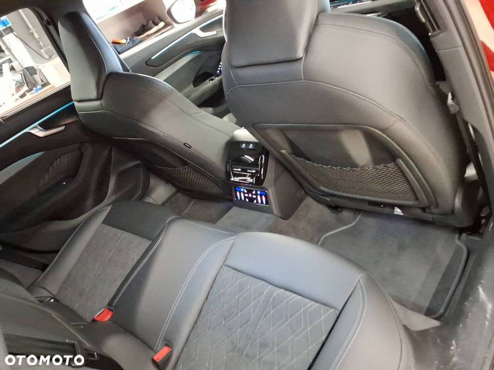 Audi A6 Limousine - 14