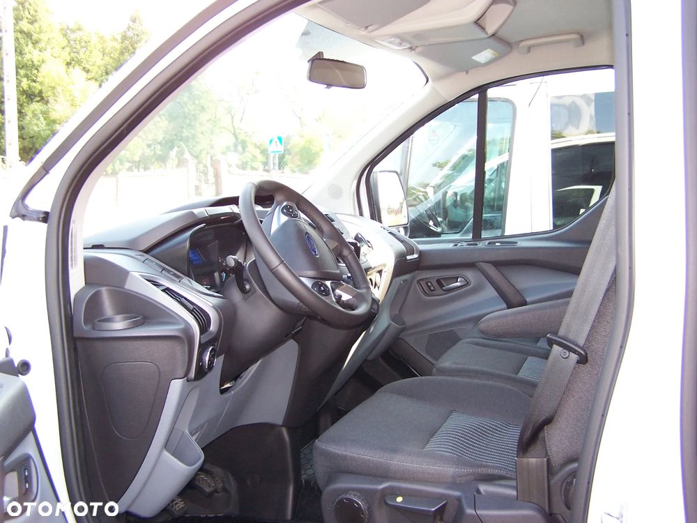 Ford Transit Custom 2022 photo 5