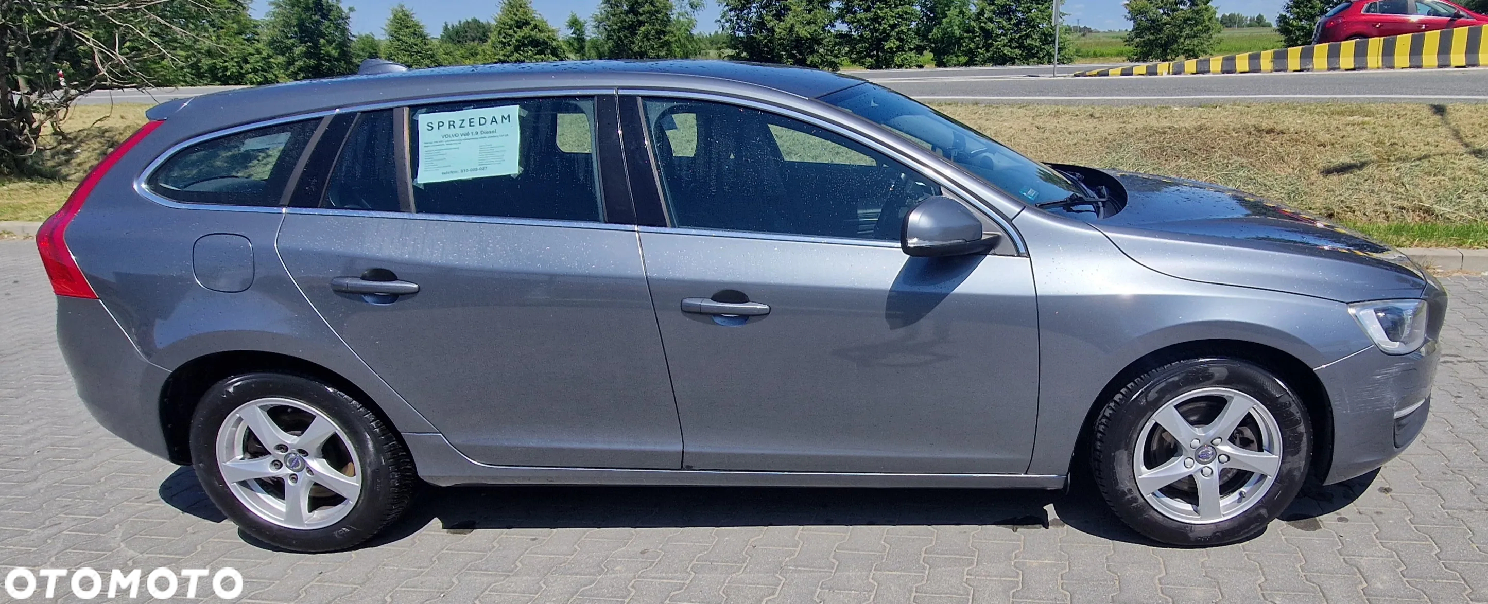Volvo V60 D2 Drive-E Kinetic - 3