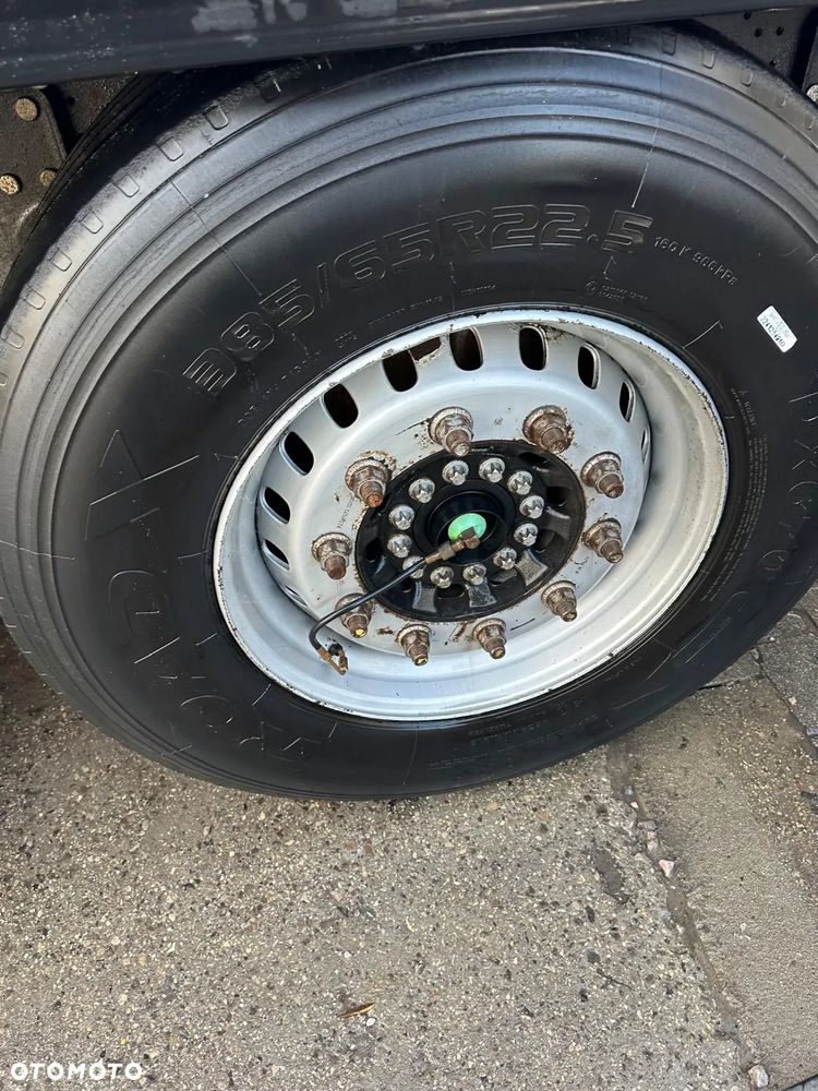 Schmitz Cargobull SCB S3T - 13