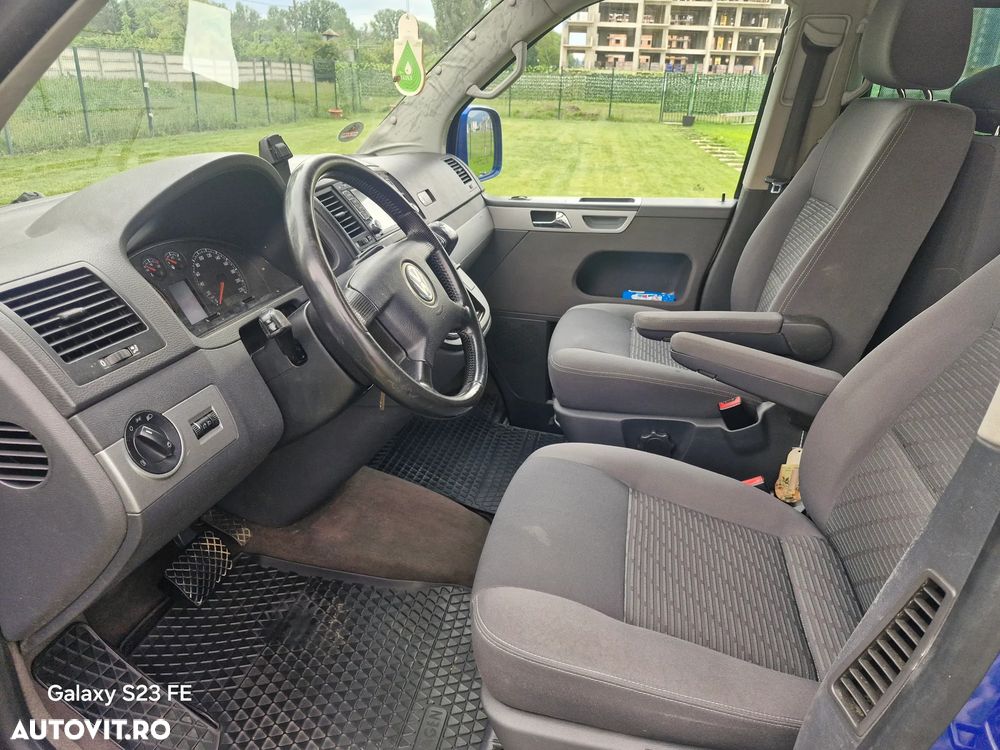 Volkswagen Multivan - 3