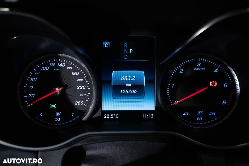 Mercedes-Benz GLC 250 d 4MATIC 9G-TRONIC - 31