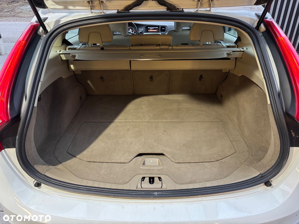 Volvo V60 - 14