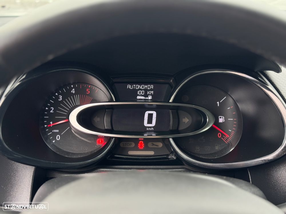 Renault Clio 1.5 dCi Zen - 17