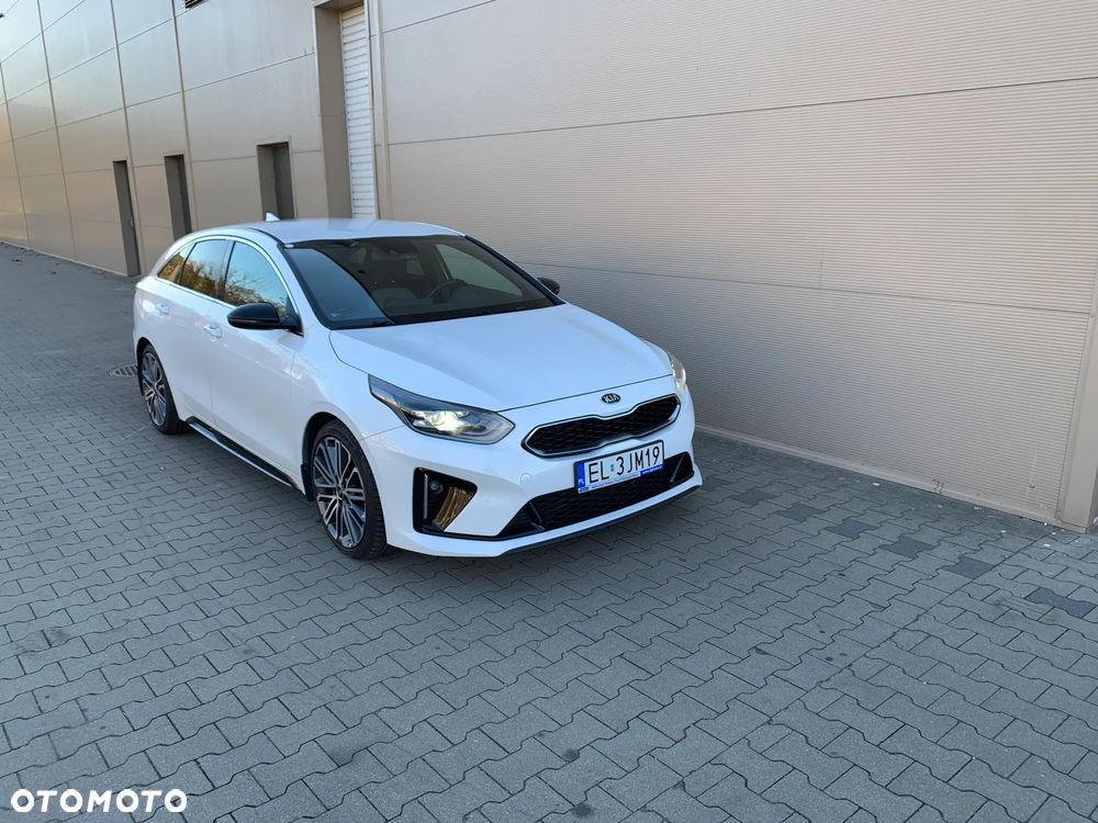 Kia ProCeed - 3
