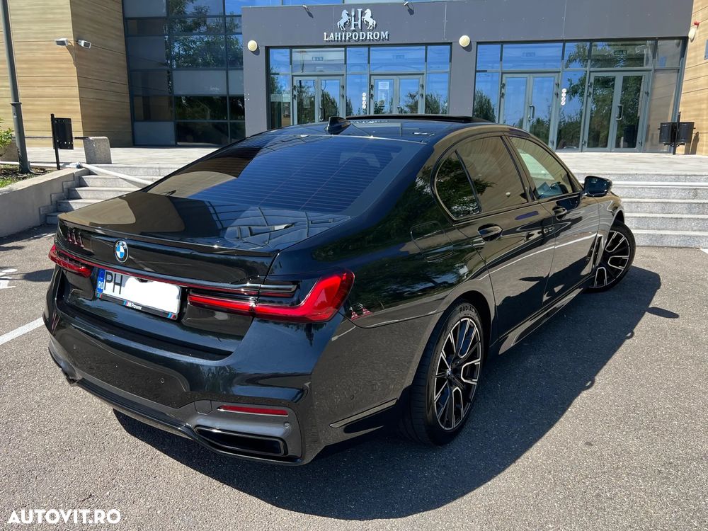 BMW Seria 7 745e - 8
