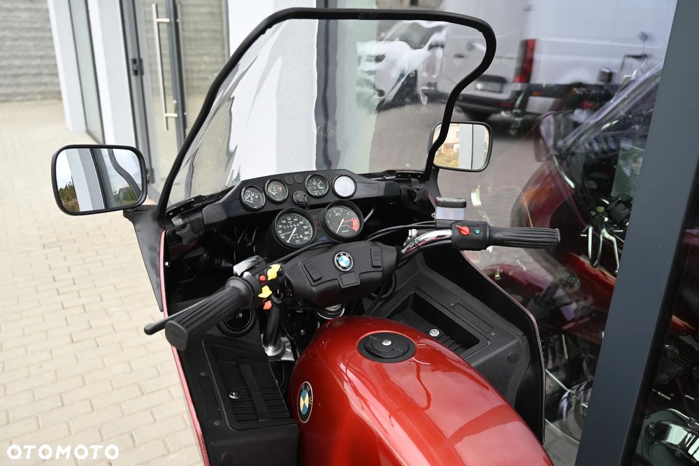 BMW R - 18