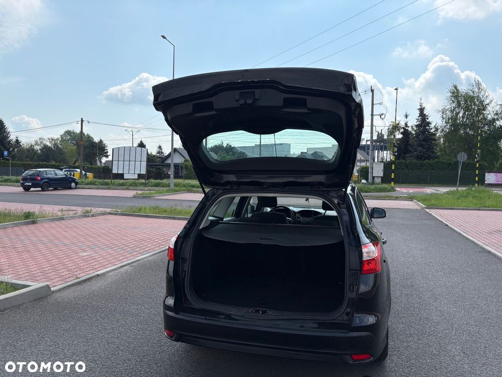 Ford Focus 1.6 TDCi Edition - 9