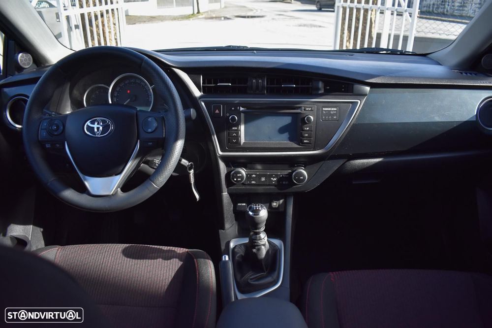 Toyota Auris 1.4 D-4D ACtive - 5