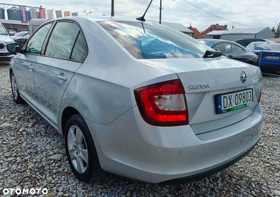 Skoda RAPID 1.0 TSI Ambition - 3