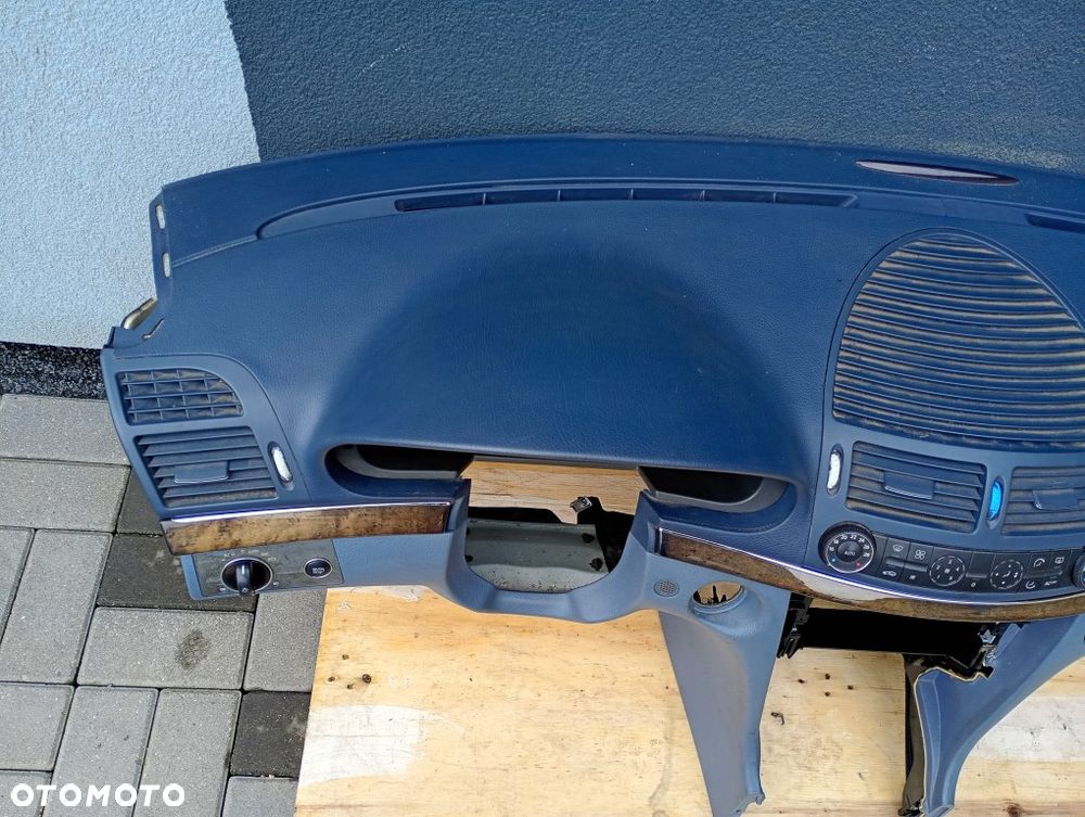 konsola deska rozdzielcza schowek pasażera dekor panel nawiewu mercedes w211 e-klassa - 2