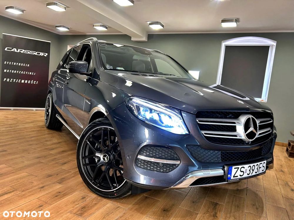 Mercedes-Benz GLE 500 4-Matic 9G-TRONIC - 24
