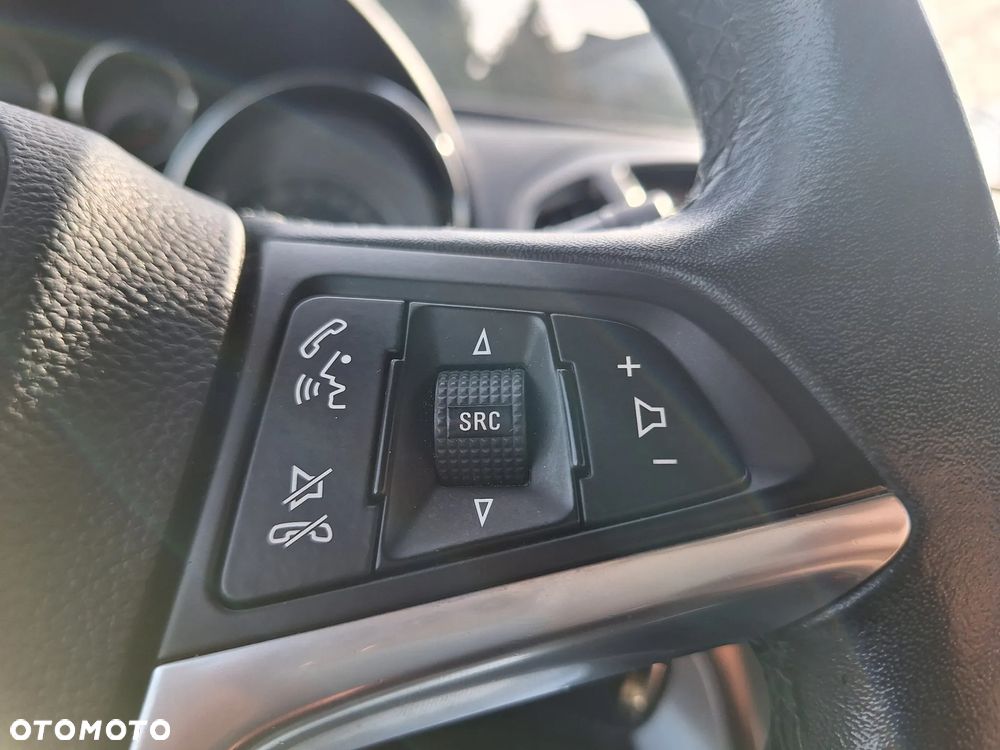 Opel Astra 2.0 CDTI DPF Start/Stop Innovation - 26