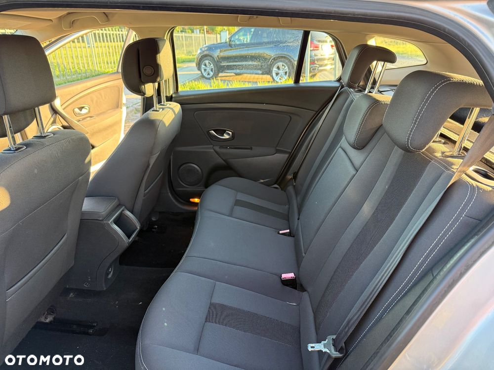 Renault Megane 1.5 dCi Dynamique - 11