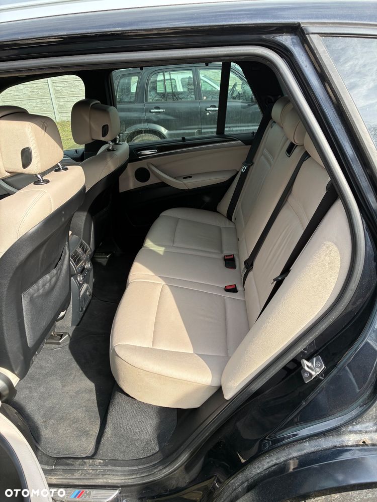 BMW X5 xDrive50i - 8