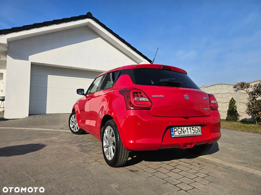 Suzuki Swift 1.2 Dualjet SHVS Premium Plus CVT - 3