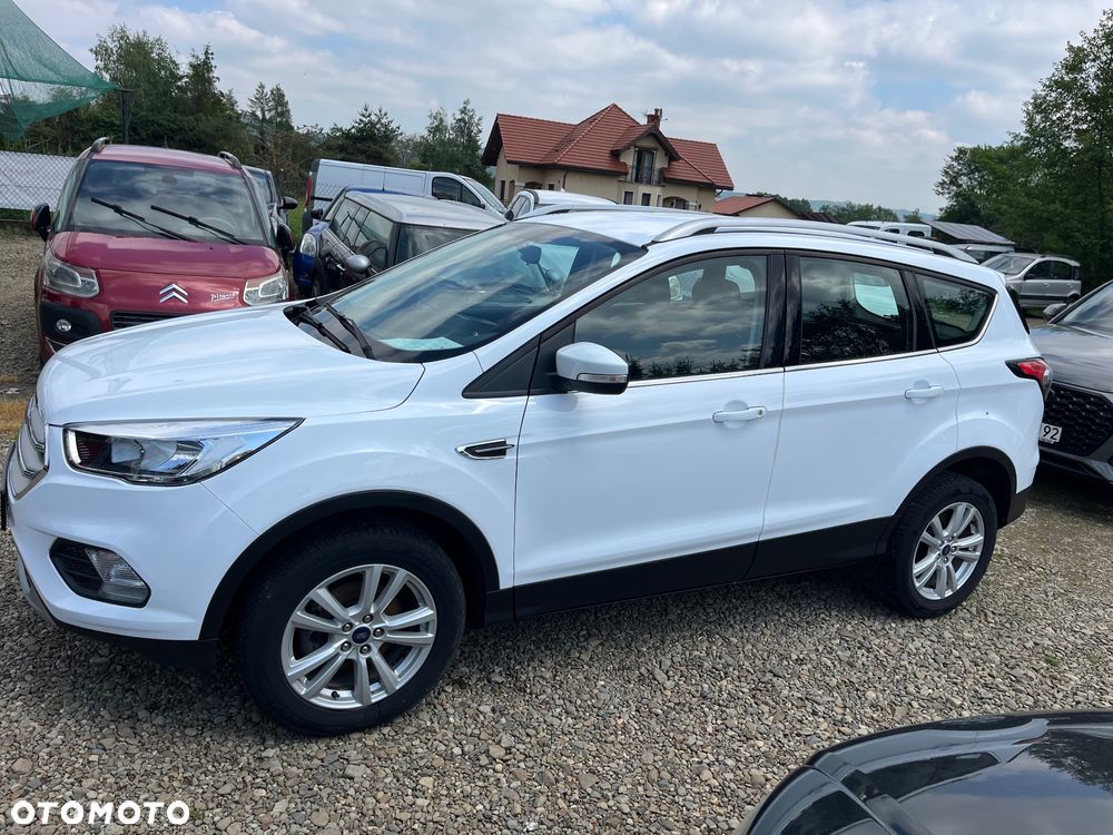 Ford Kuga 1.6 EcoBoost 2x4 Individual - 4
