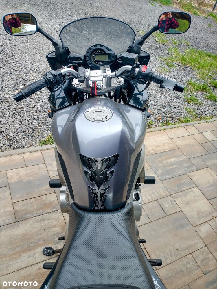 Yamaha FZ6 - 5