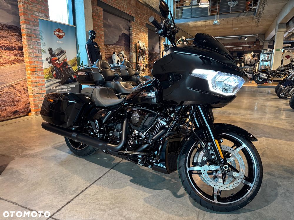 Harley-Davidson Touring Road Glide - 8